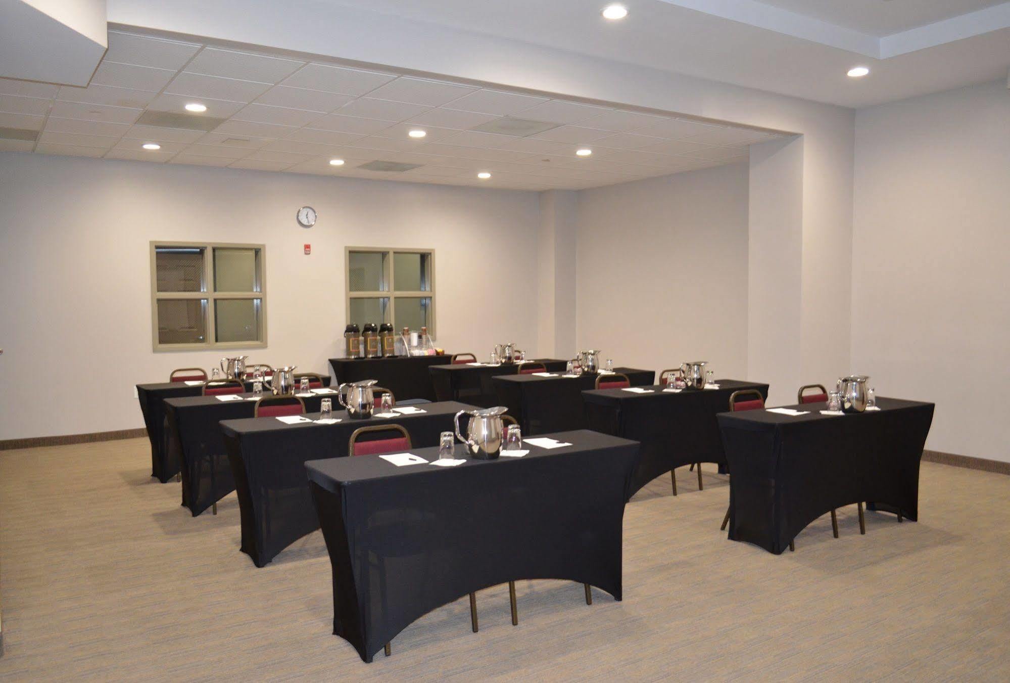 Country Inn & Suites By Radisson, BWI Airport Baltimore , Md Linthicum Ngoại thất bức ảnh